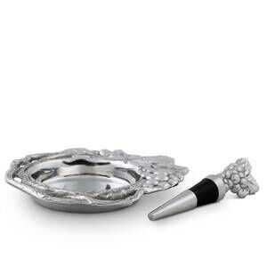 NEW ARTHUR COURT grape wine coaster and stopper set in silver